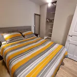 Appartement Fuer 3 Personen In Der Naehe Des Stadtzentrums By Interhome