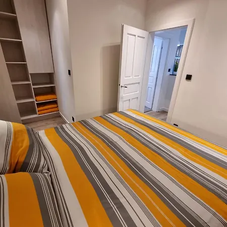 Fuer 3 Personen In Der Naehe Des Stadtzentrums By Interhome Crikvenica