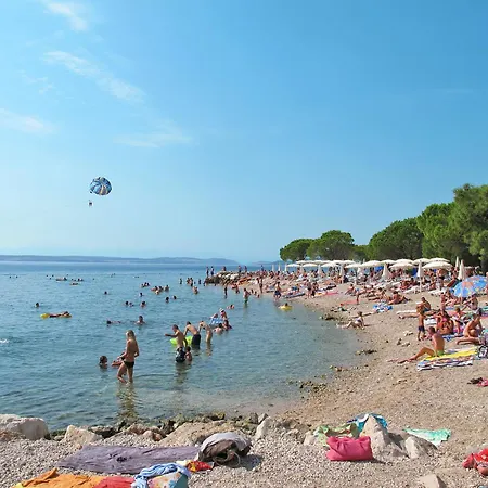 Apartman Fuer 3 Personen In Der Naehe Des Stadtzentrums By Interhome Crikvenica