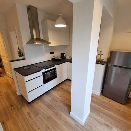 Appartement Fuer 3 Personen In Der Naehe Des Stadtzentrums By Interhome