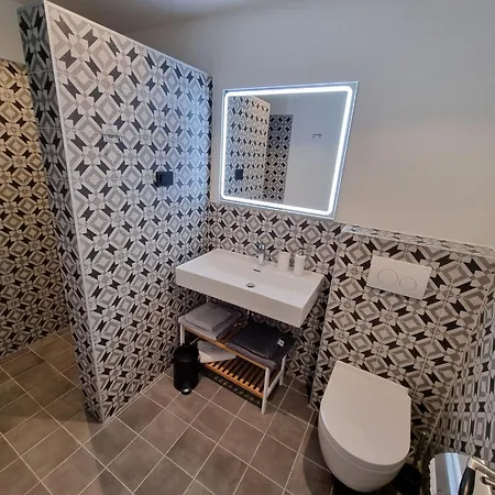 Fuer 3 Personen In Der Naehe Des Stadtzentrums By Interhome *