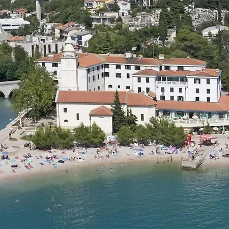 Διαμέρισμα Fuer 3 Personen In Der Naehe Des Stadtzentrums By Interhome Crikvenica