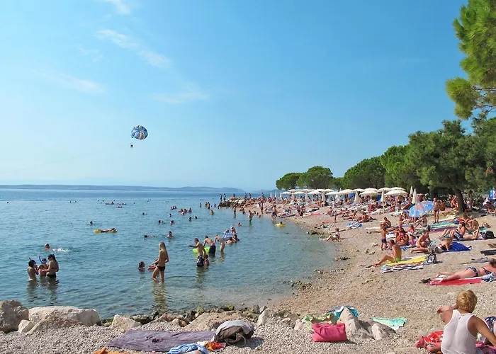 Apartment Fuer 3 Personen In Der Naehe Des Stadtzentrums By Interhome Crikvenica